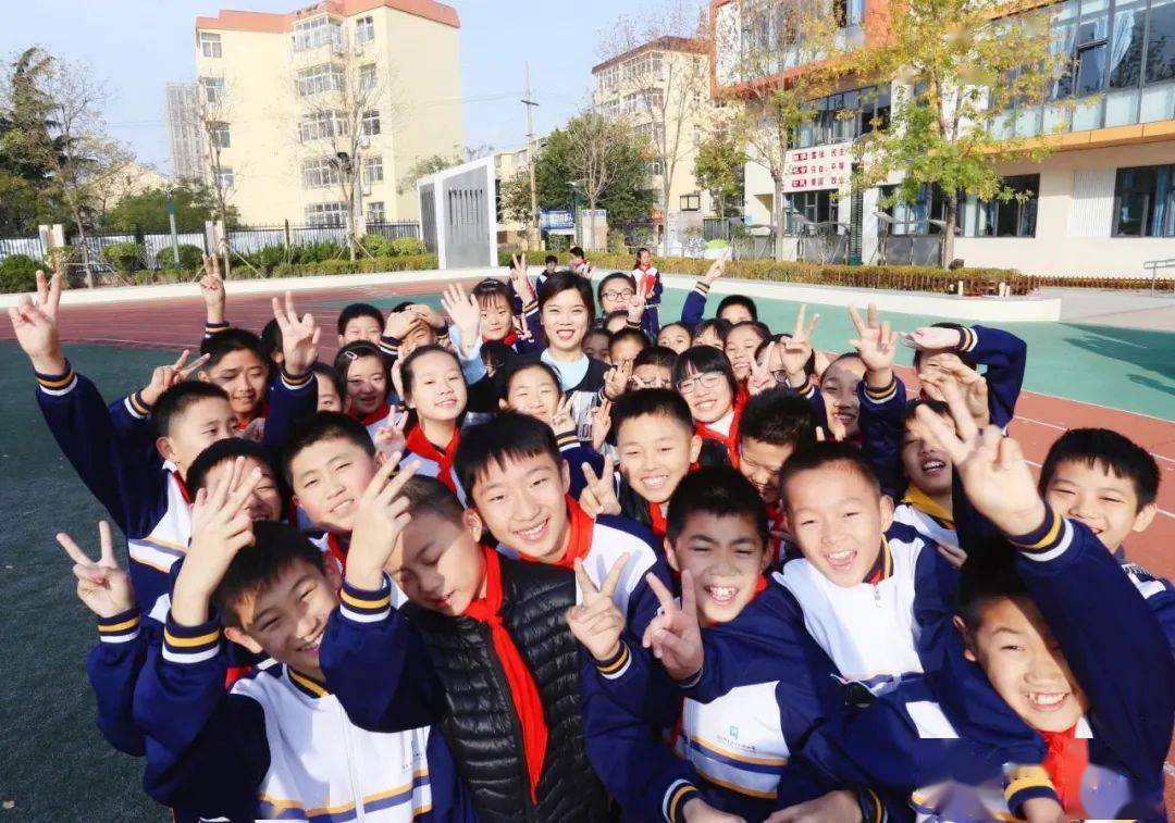 李沧区实验小学|纸短情长，家校情浓