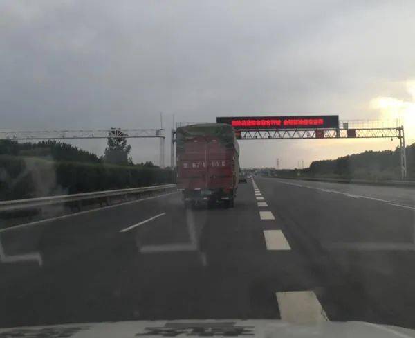 1c160d422c994da09ec579f5c26ec054.jpeg