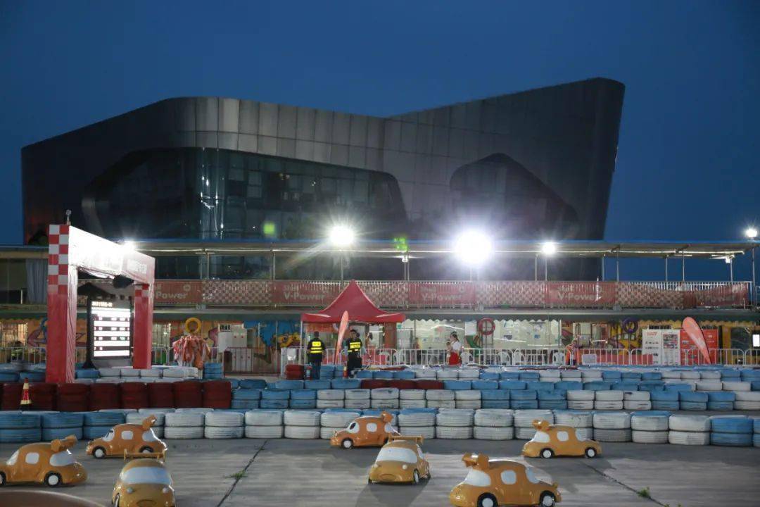 郑州国际赛车场卡丁车体验中心对外试运营时间已定