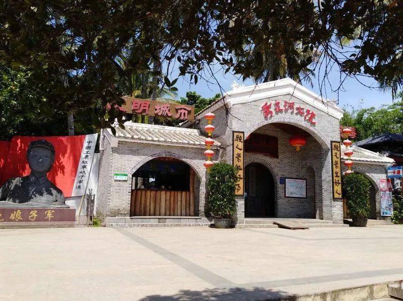 特别是琼海历史沿革,风云人物,农耕文化和闻名遐迩的红色娘子军故事