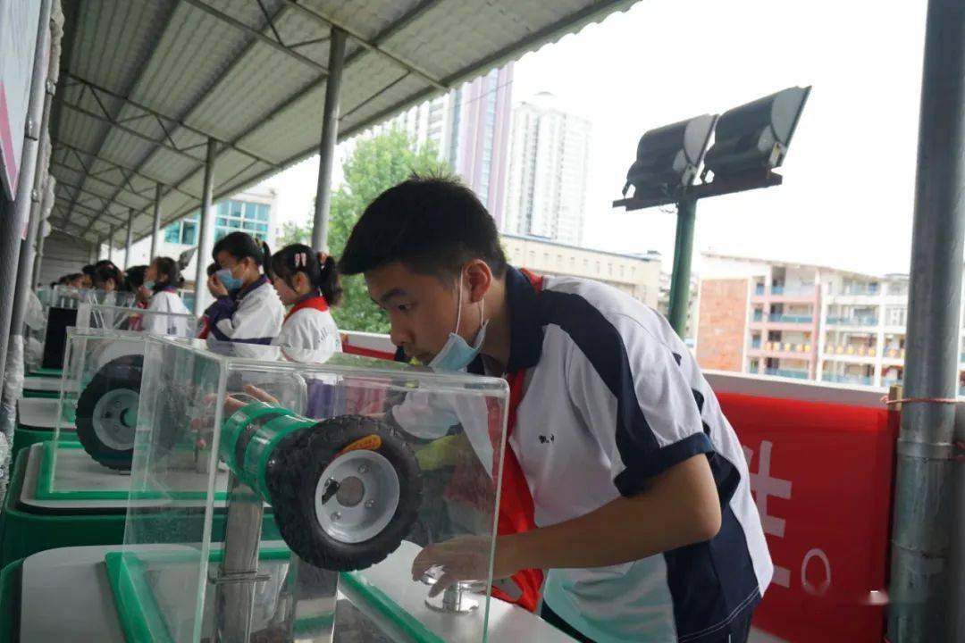 今天凯里四中这场活动让同学惊叹