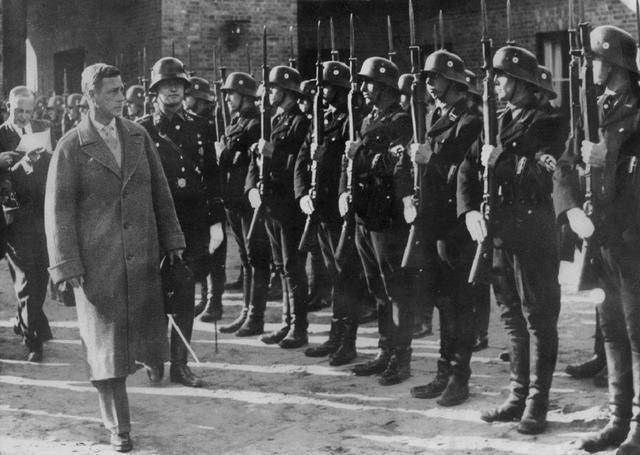 二战结束后的德国样子 8223cc780fc44c7281325c7407202bb5.jpeg