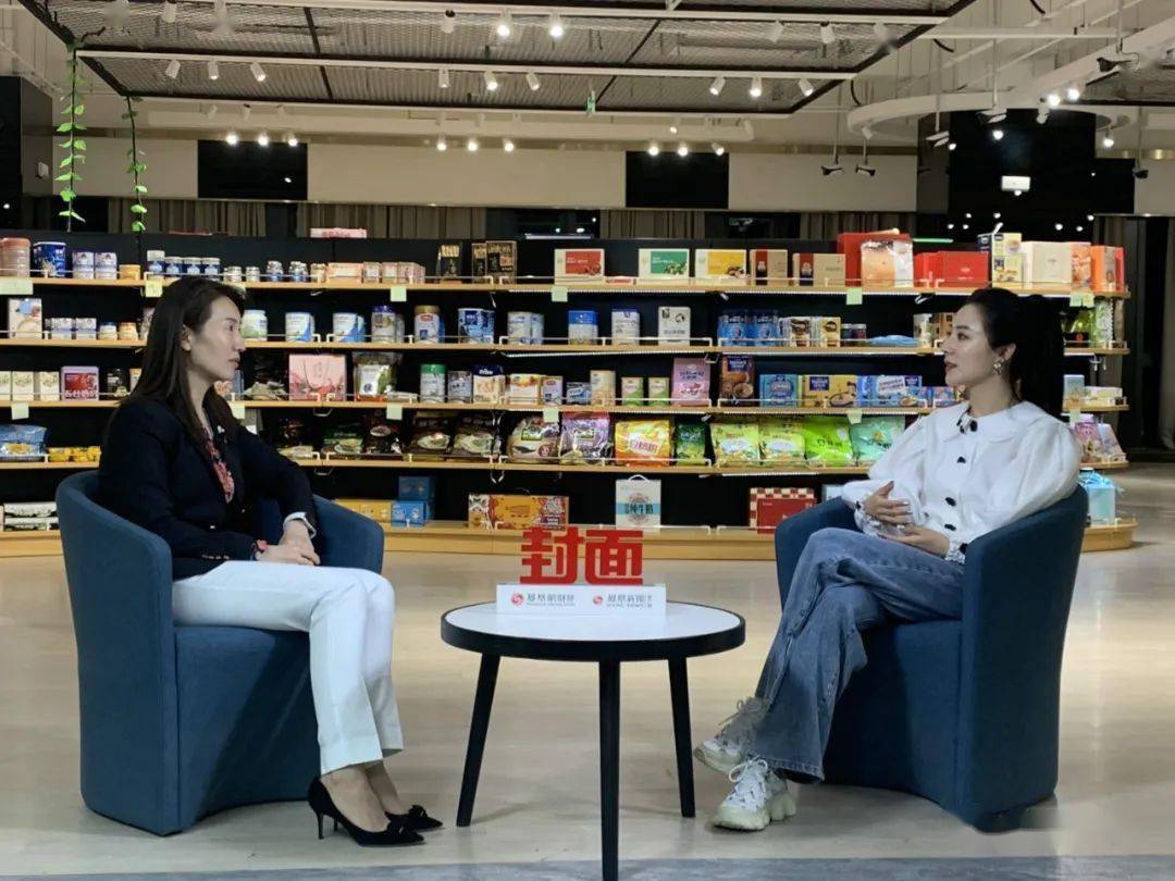 图注:薇娅接受凤凰网财经《封面》采访
