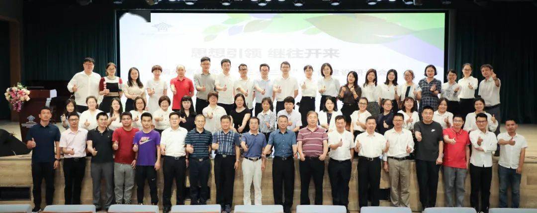 深圳|深圳这群人现状如何？实地探访发现...热搜回归！曾登榜收割近3亿阅读量