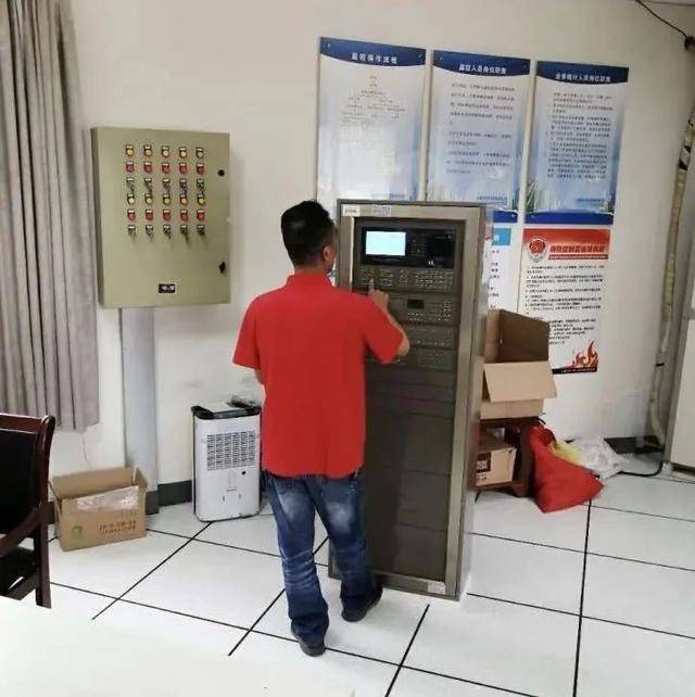 火灾报警电话机 04f3b5143f184e97bf7652487312d425.jpeg