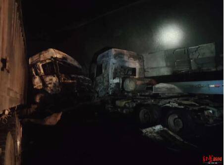 高速公路|都汶高速龙溪隧道因交通事故受损 继续管控至端午节前夕