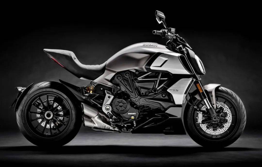 起步价 25.2 万元,杜卡迪 2020 diavel 1260s 国内上市