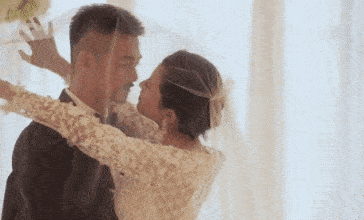 陈晓陈妍希婚纱吻动图_陈晓婚纱吻动图(3)