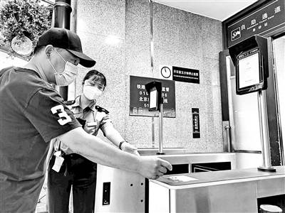 旅客|北京铁路昨起全面实施电子客票