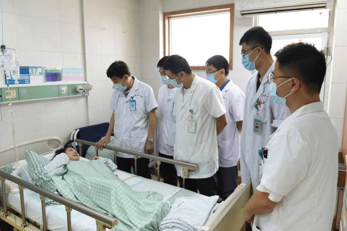 郑祥|广州云浮两地联动，花季少女成功保肾