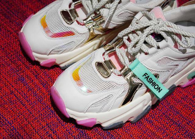 老爹鞋是什么面料 7cf3258e2abe46bbb77ac37f332a9672.jpeg