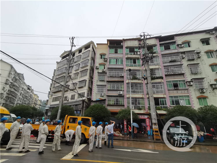 江津区西湖镇gdp_重庆市江津区西湖小学(3)