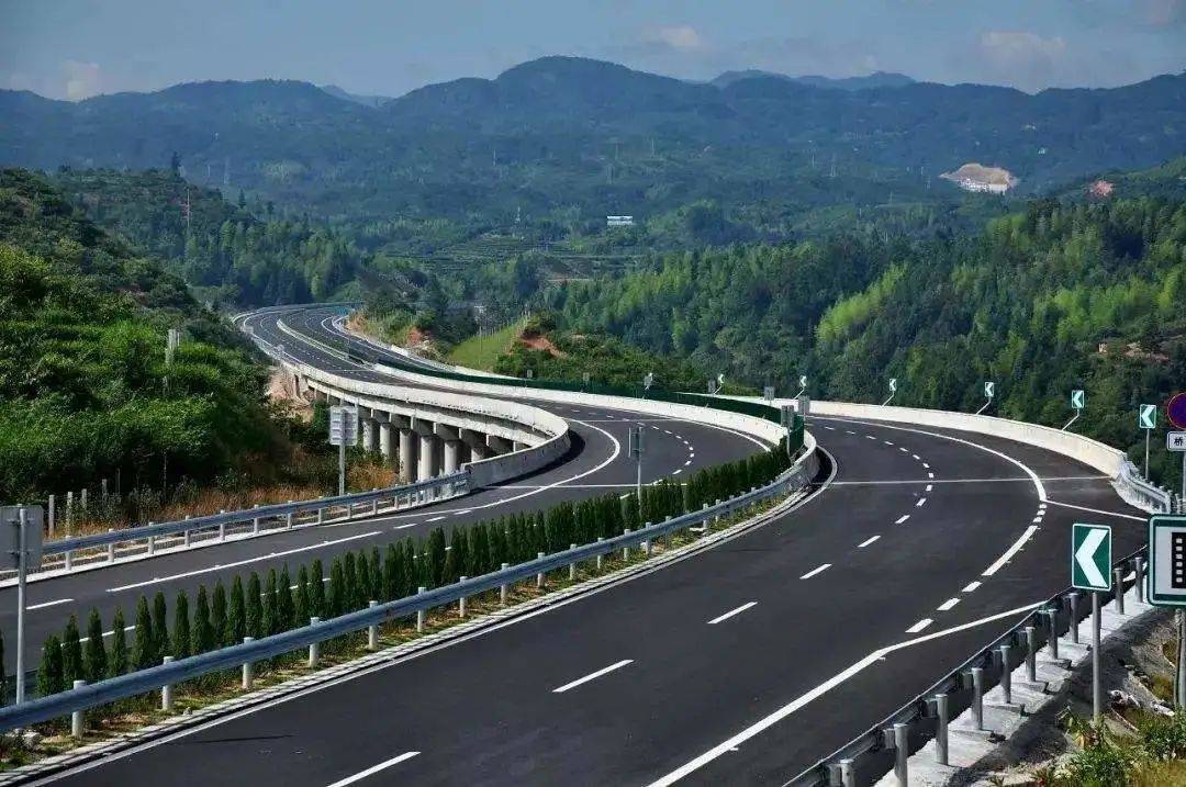 广连高速年内开工 时速120公里连通湘粤两省