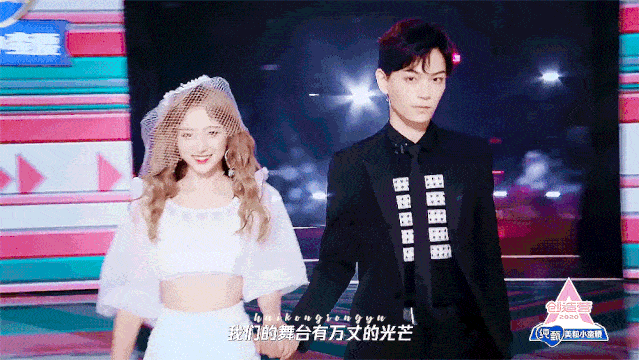 丁禹兮爱用的胶片机,涨价预定!_刘令姿