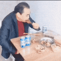 9,可惜了,这一桌好菜:8,来自篮球板的重击:7,恶搞媳妇系列:6,完美击