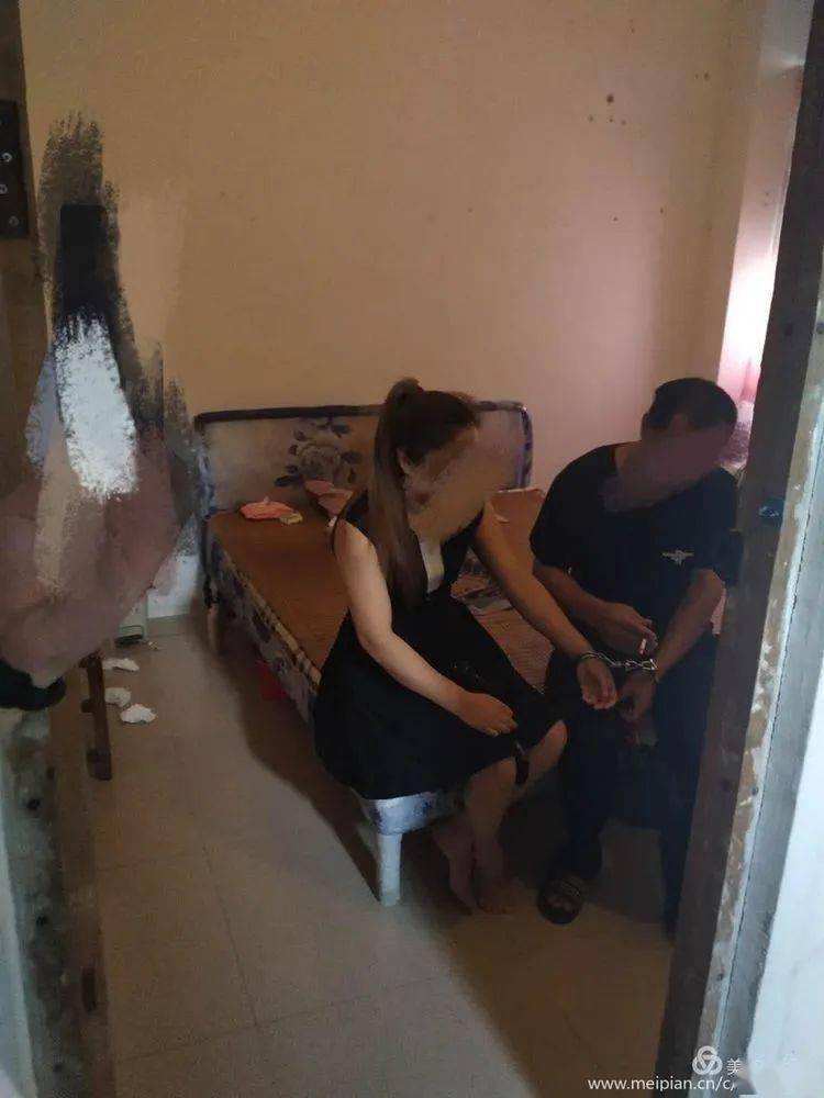 梧州某出租屋内卖淫嫖娼的3男3女当场被捉,警方还一并