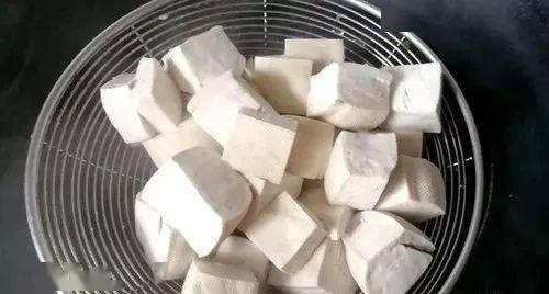菠菜|不要随便买着吃,不仅没营养还对身体有害!这3种豆腐