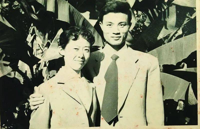 妈妈的侧影—儿子眼中的刘广宁