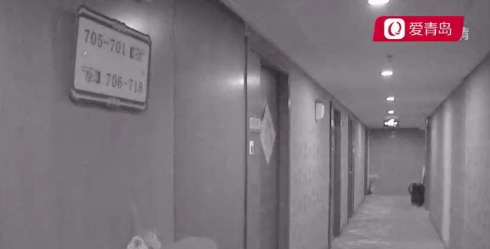 房间|青岛某酒店，22岁女子深夜遭男性朋友骚扰！更可怕的是…