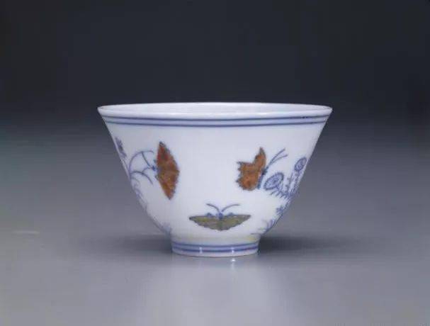 台灣故宮博物院藏明成化瓷器_青花