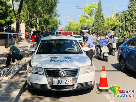 考生|现场直击北京考生进考场瞬间2020年高考拉开帷幕