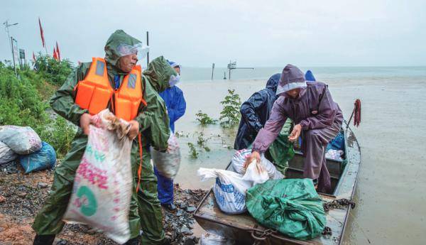 长江|这些黄石防汛一线的画面，应该被记住！