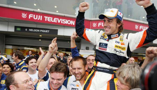 赛季|车迷的青春回来了！39岁阿隆索回归雷诺，出战下赛季F1