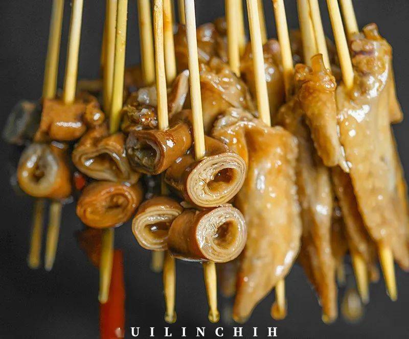 施家园|来吃的都是『富贵』人家！施家园的国潮烤肉店