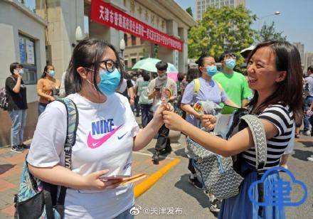 李晓琳|镜头：“别紧张，我会一直陪着你”