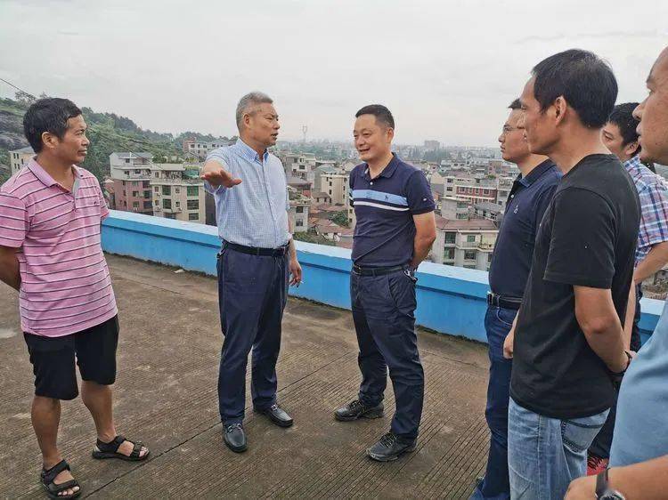 市人大常委会副主任朱位松赴上溪视察水库防汛安全工作