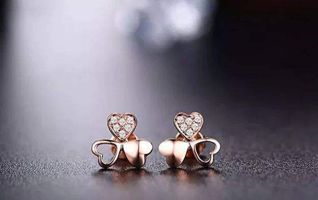 黄金|彩金戴久了竟然会掉色？不是买到假货，就是.....