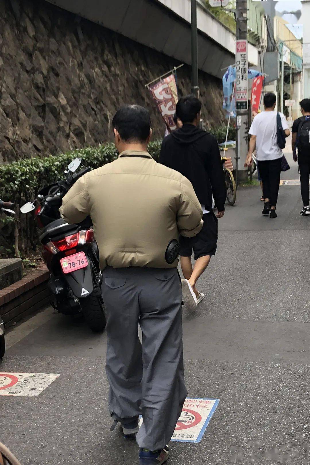 Air|备受藤原浩推崇的「空冷服」，meanswhile 也做了一件…