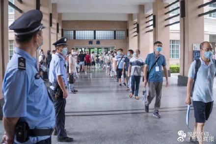 高考|现场直击｜广东高考评卷今天正式开始！网友：老师，请手下留分