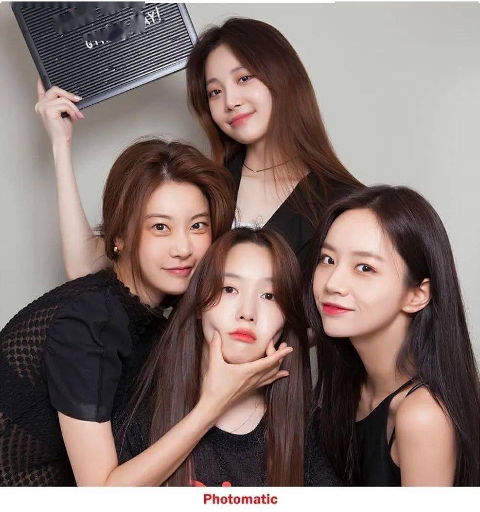 图片|比伯海莉的订婚纪念日旅行，看完真的太…酸…了 | 美妆周盘点