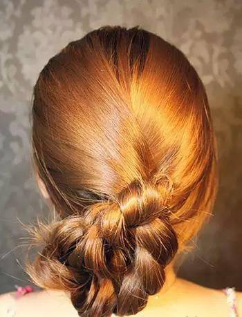 女人|女人出门这样扎头发,简直太棒了!