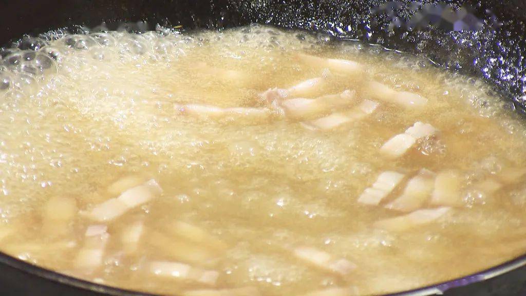 五花肉|【养生厨房】今日菜谱《白肉烩酸菠菜》