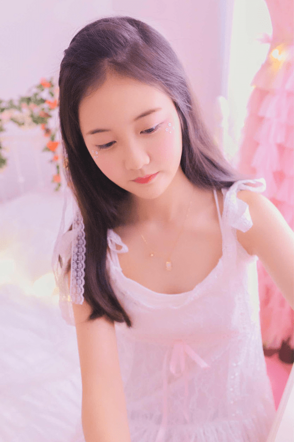 长腿少女腿控玩年_白丝