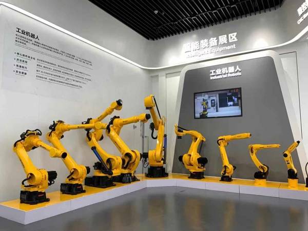 工业|埃夫特上市股价暴涨约四倍 中国工业机器人企业尚需夯实基础