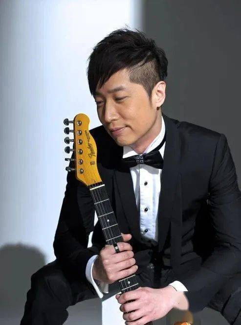 毕业|马浚伟北大硕士毕业啦！仲准备读中医？网友：真正嘅时间管理大师！