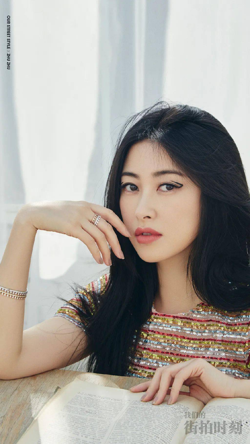 项链|也许你和万茜 泫雅 Jennie衣品的距离，只差这几件配饰的运用！