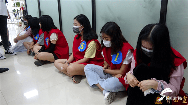 受害人|与“女主播恋爱”牵出大案 120余名涉案人员被押解回青