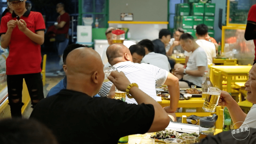 烧烤摊|居然是烧烤店的隐藏吃法挑战认知的特色菜