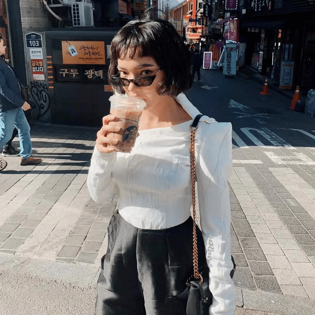 Lisa|“时尚边缘”的觉醒与喧嚣：与Lisa、宋妍霏、水原希子一起走进东南亚这片热情大陆！