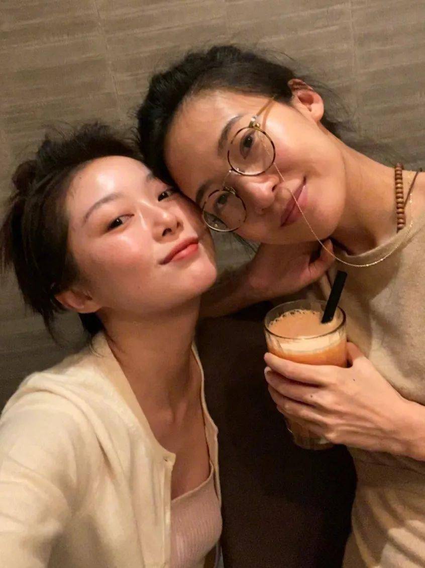 颜也|网红艳压范冰冰？想不到亚洲神颜也有这天。。。