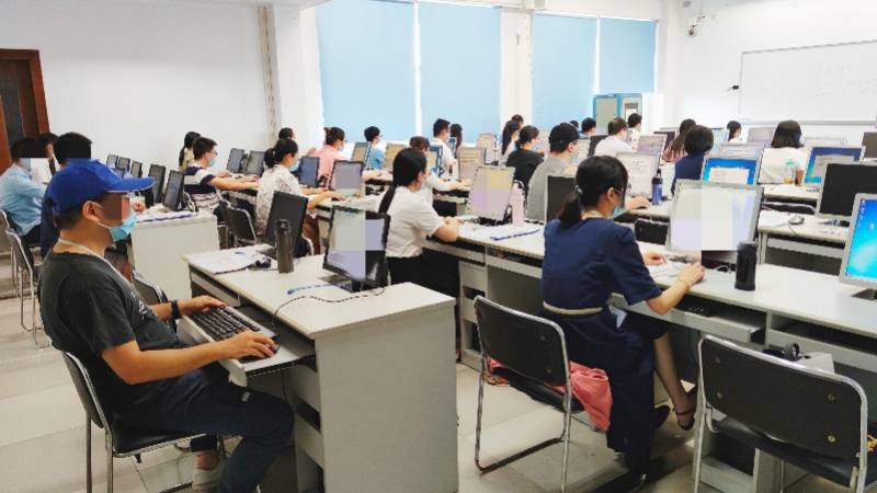 考生|预计7月21号完成广东高考评卷每个老师只能给一道题评分