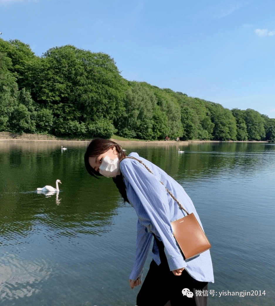 Tangle|团购 | 此生必收单品:极简美学代表作JS扭结相机包