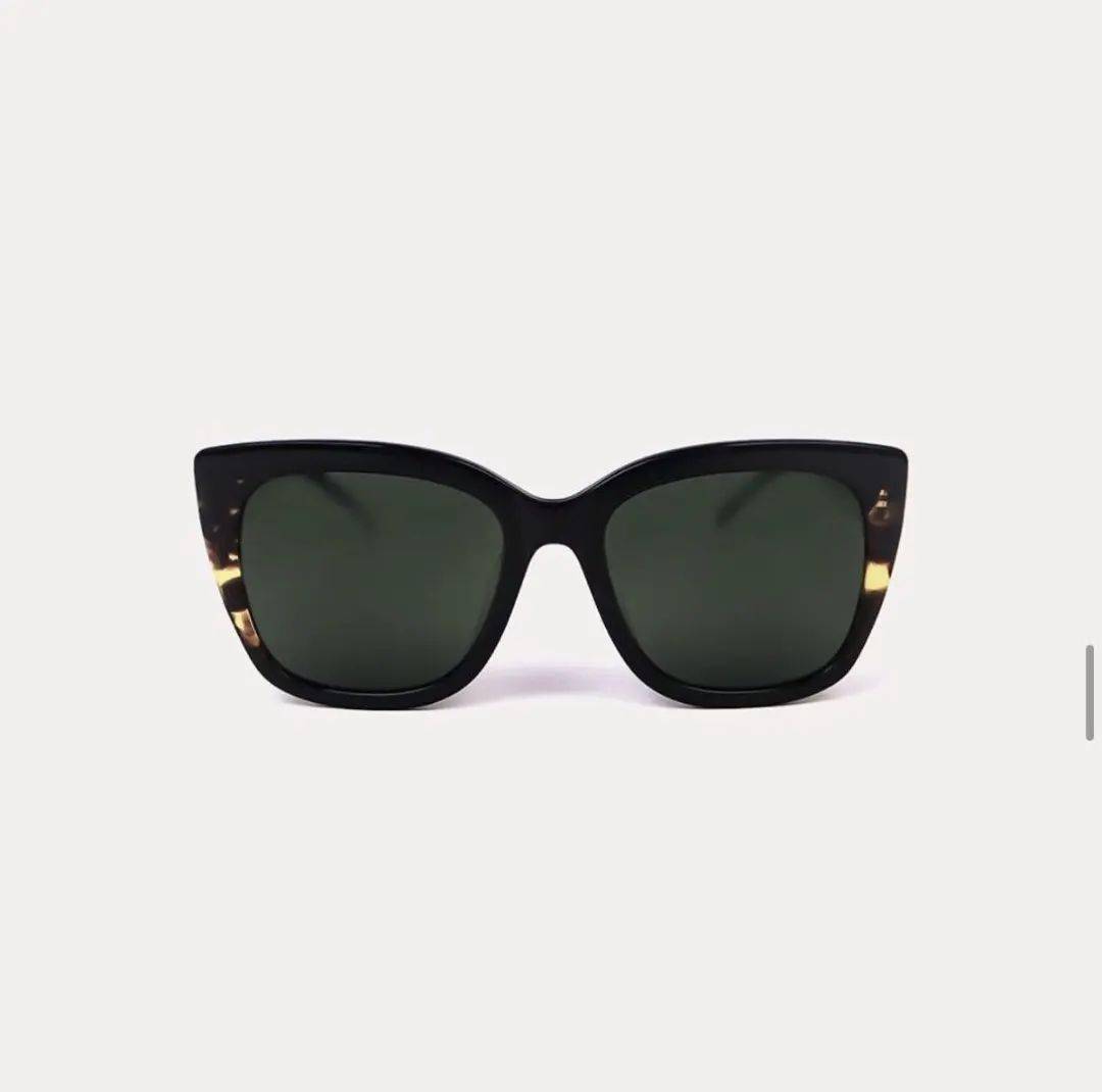 剧中|虽然是神经病，但够时髦就没关系！