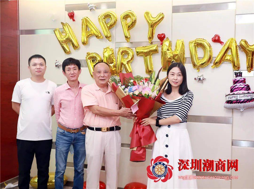 深圳市潮汕商会全体成员恭祝吴开松创会会长生日快乐!