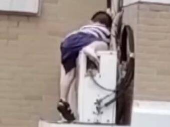 邻居|能出手时就出手！江苏好邻居楼下接住坠落男童