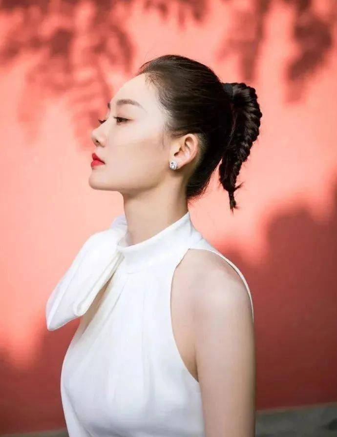 头发|又美又降温，幂姐的编发有点东西…